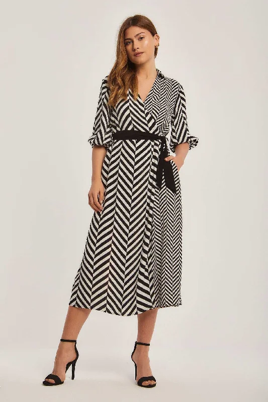 Women Regular Fit Dress - Black