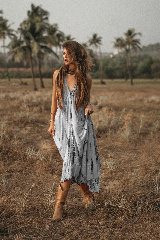 Flamingo Tie Dye Dress Light Grey