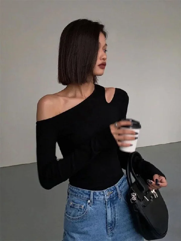 Deme Statement Blouse in black Modern Oversized Blouse