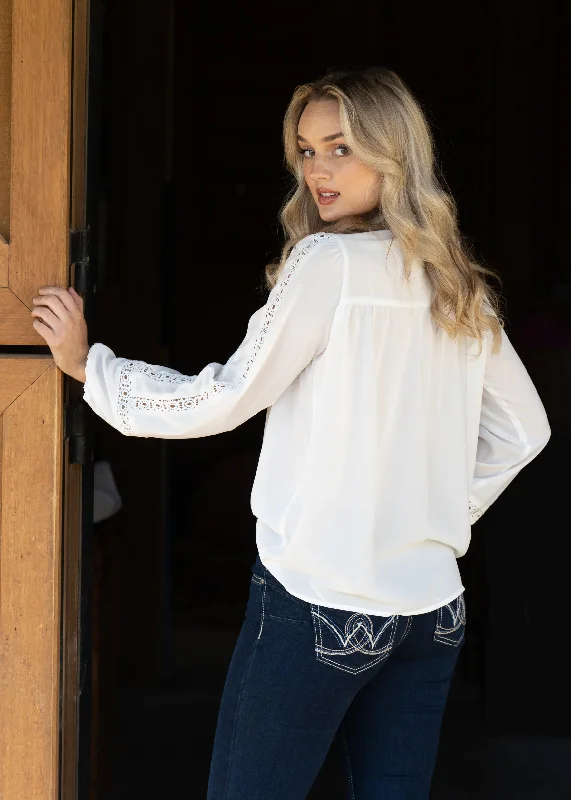 Wrangler Ladies Virgo Blouse - X2W2597785 - Winter White Flowy Bohemian Blouse