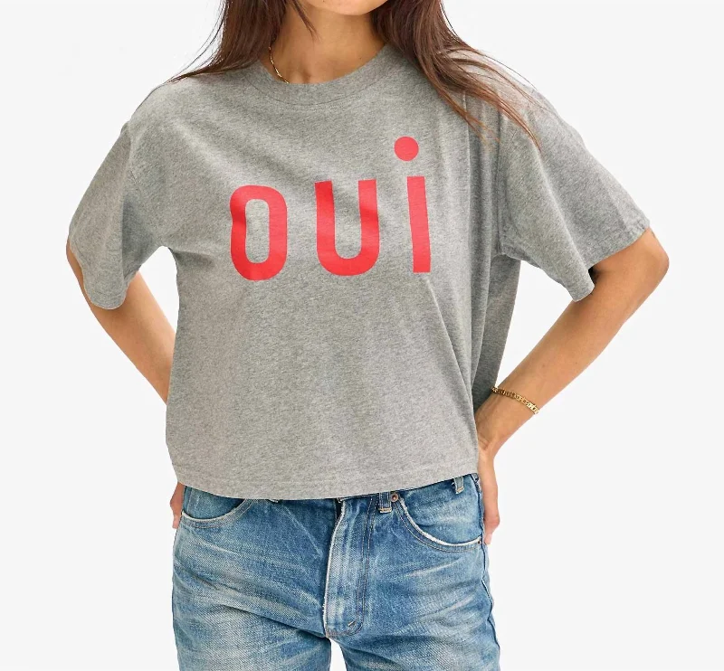 Le Carre Tee In Grey Melange W/ Bright Poppy Oui Graphic Embroidered Appliqued