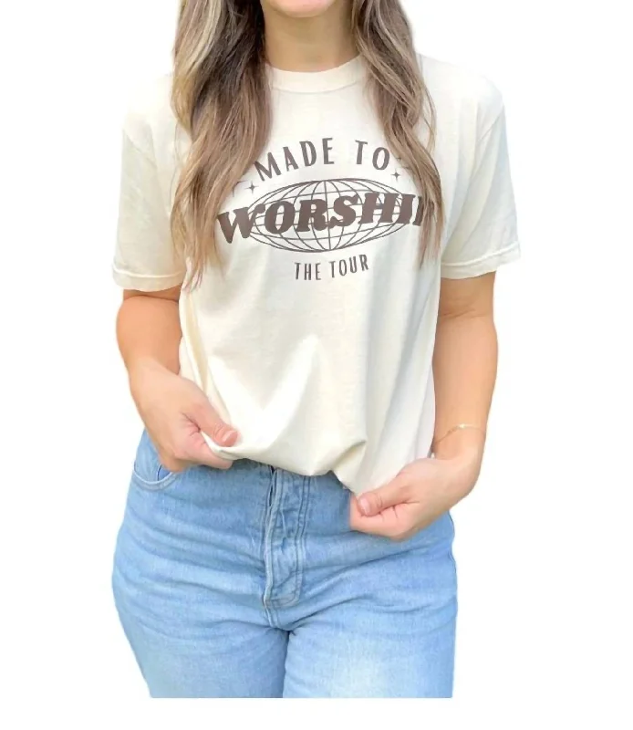 Made To Worship Tee In White Solid Print Embellished