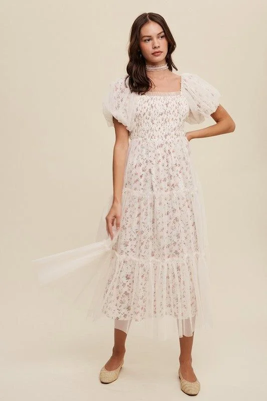 Listicle Floral Print and Mesh Puff Sleeve Maxi Dress Elegant Lace-Up Maxi Dress