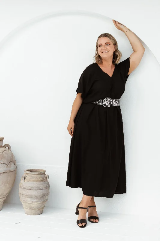 Maxi Dress - Black A-line Cozy Maxi Dress with Slit
