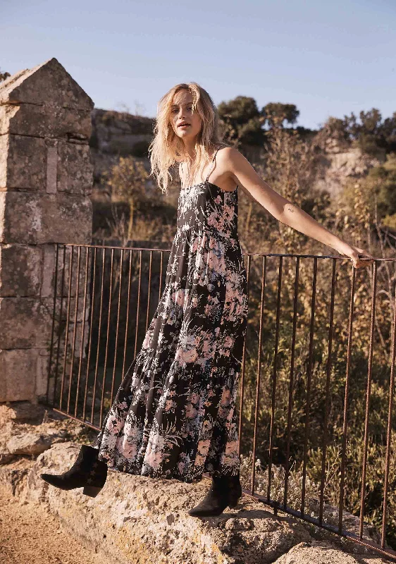 Scarlett Slip Maxi Dress Black Elegant Lace-Up Maxi Dress