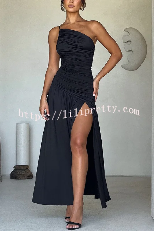 Sexy One-shoulder Strap Gathered Slim Fit Slit Maxi Dress Comfortable Pleated Maxi Dress