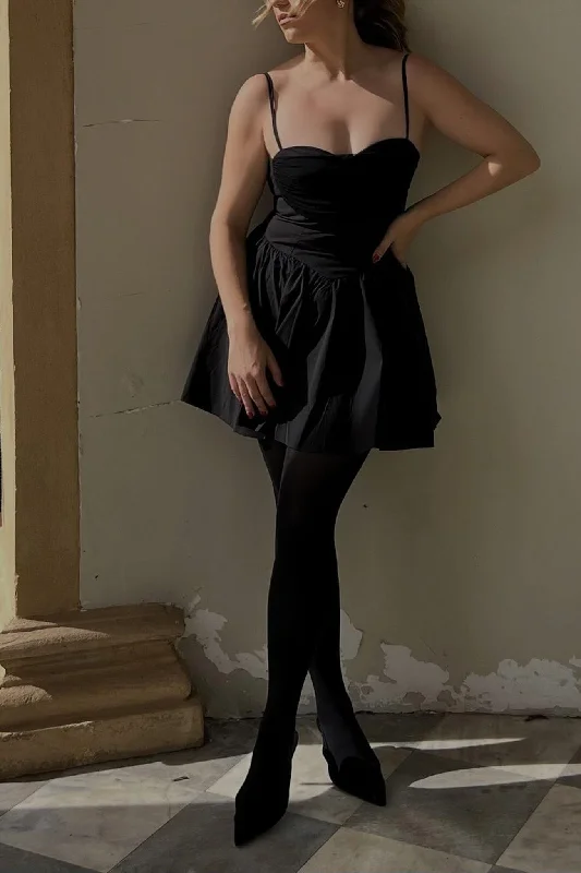ELSIE MINI DRESS Trendy Crossover Mini Dress
