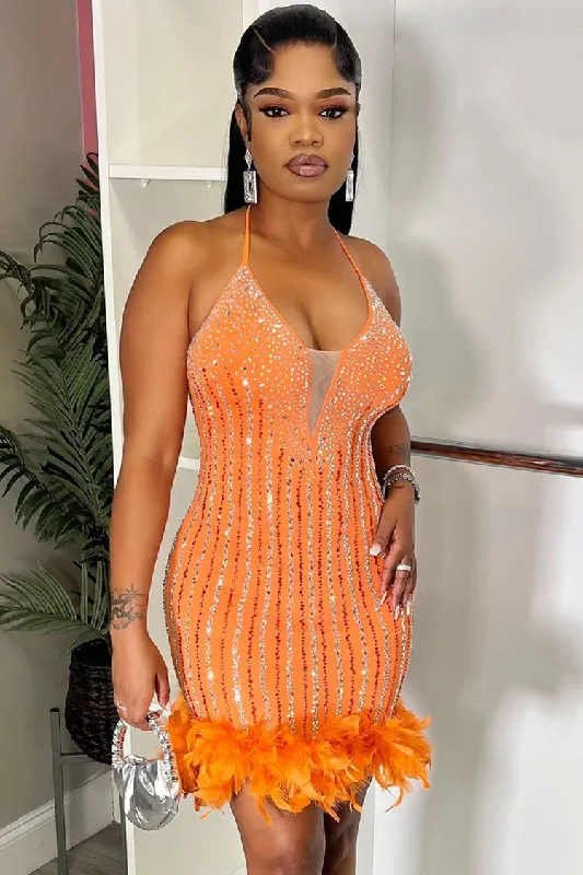 Sparkly Rhinestone Halter Neck Bodycon Feather Trim Party Mini Dress - Orange Trendy Mesh Mini Dress Sparkly Rhinestone Halter Neck Bodycon Feather Trim Party Mini Dress - Orange Trendy Mesh Mini Dress