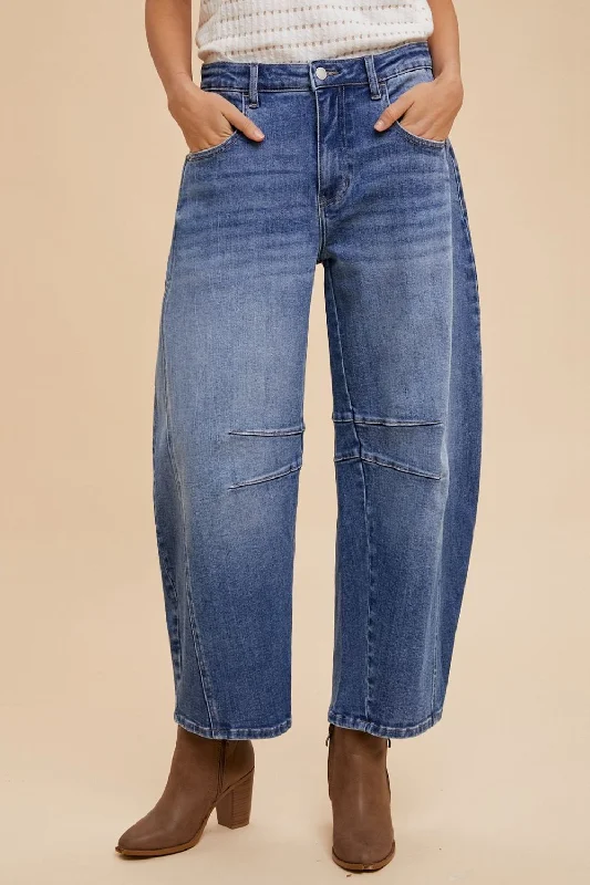 Annie Wear Mid Rise Barrel Leg Jeans with Pockets Elegant Tapered Leg Denim
