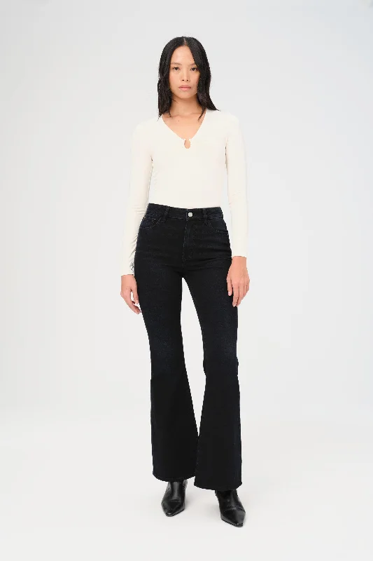 MIA - FLARE JEANS | DEPTHS Elegant Tapered Leg Denim