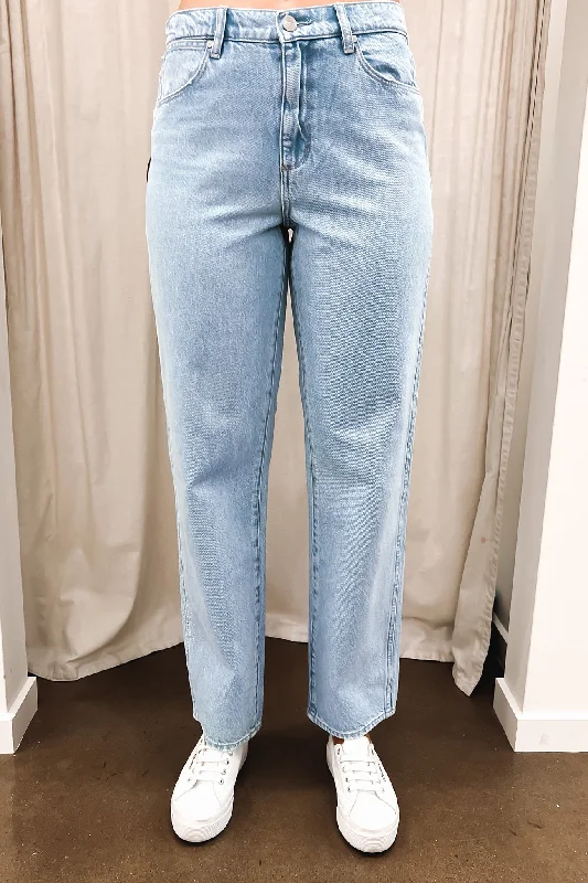 Mid Rise Vintage Straight Jean Sublime Blue Elegant Dark-Wash Bootcut Jeans