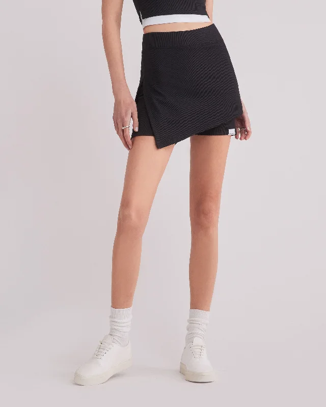 DELPHINE SKORT BLACK satin skirt smooth