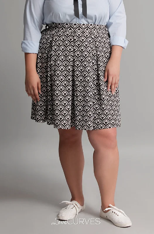 Pleated Skirt with Side Pockets and Belt - Black Heart Leaves - GRA breathable skirt fabric