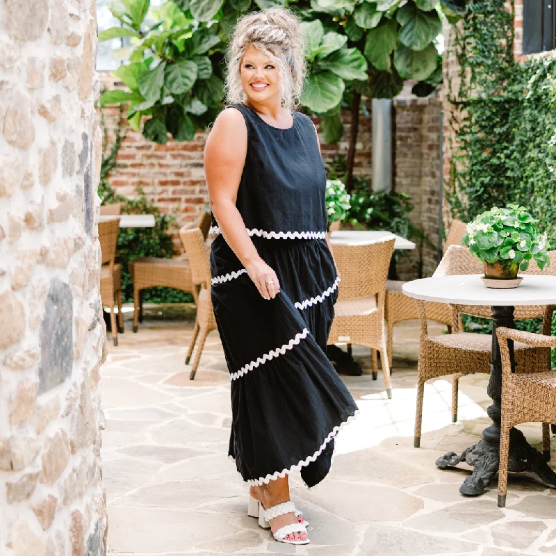 Shared Feelings Maxi Skirt, Black-Ivory athletic skirt fit