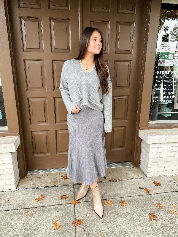 Pleated Sweater Midi Skirt pleated skirt texture